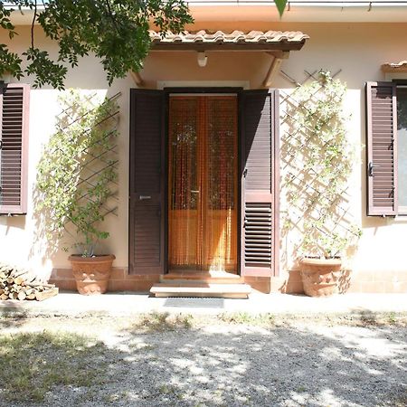 Podere San Giovanni Pomaia ภายนอก รูปภาพ
